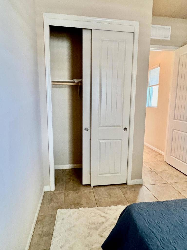 41530 Calle Pueblo, Indio, CA 92203 31. Guest Closet