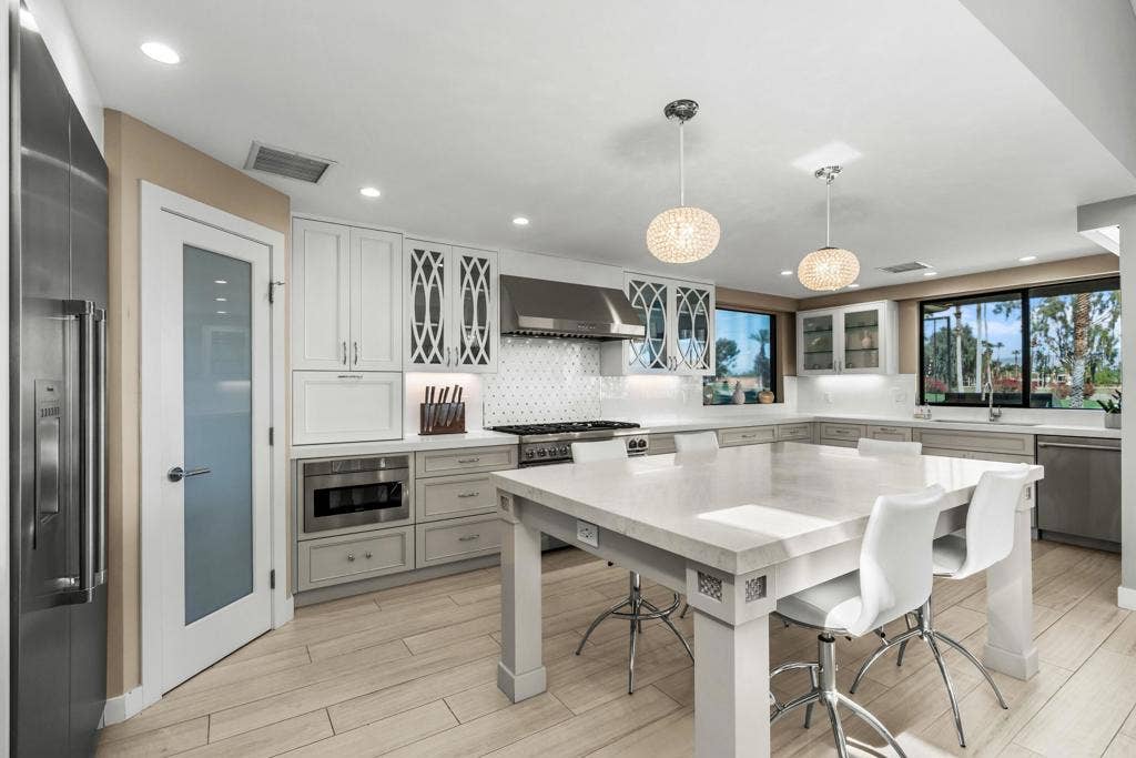 33 Medina Way, Rancho Mirage, CA 92270 010_33medinaway11_333