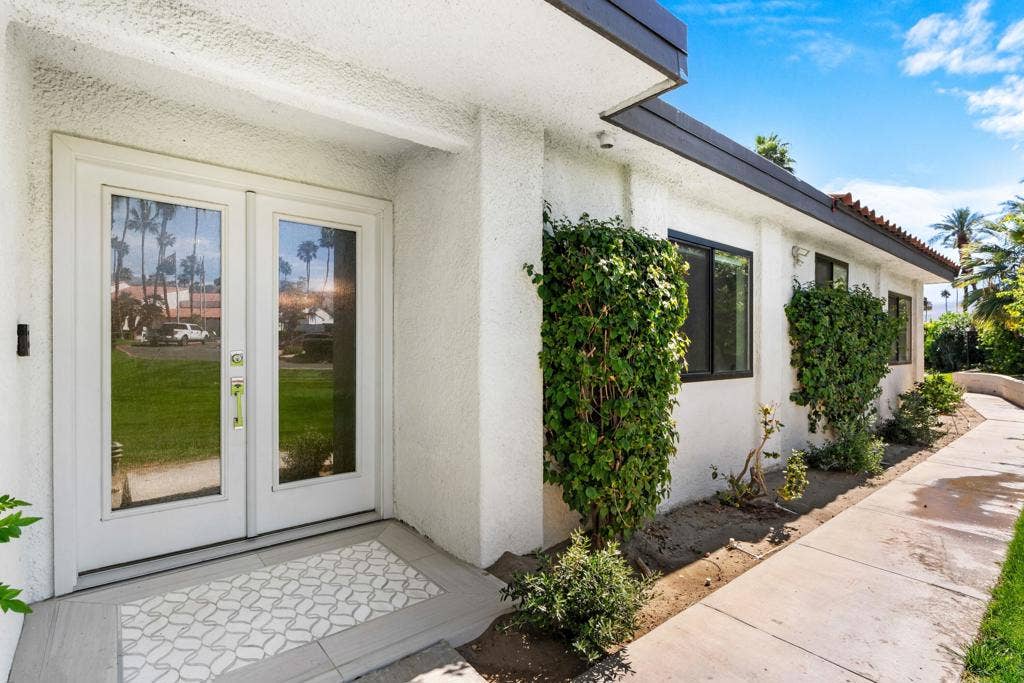 33 Medina Way, Rancho Mirage, CA 92270 025_33medinaway2_934