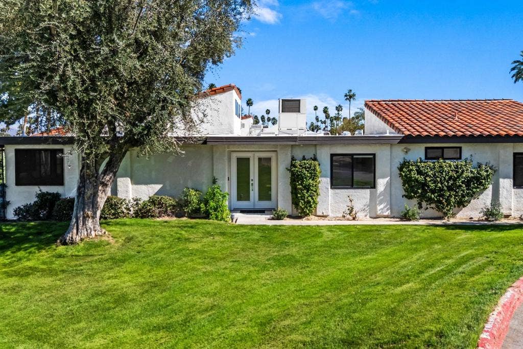 33 Medina Way, Rancho Mirage, CA 92270 026_33medinaway41_258