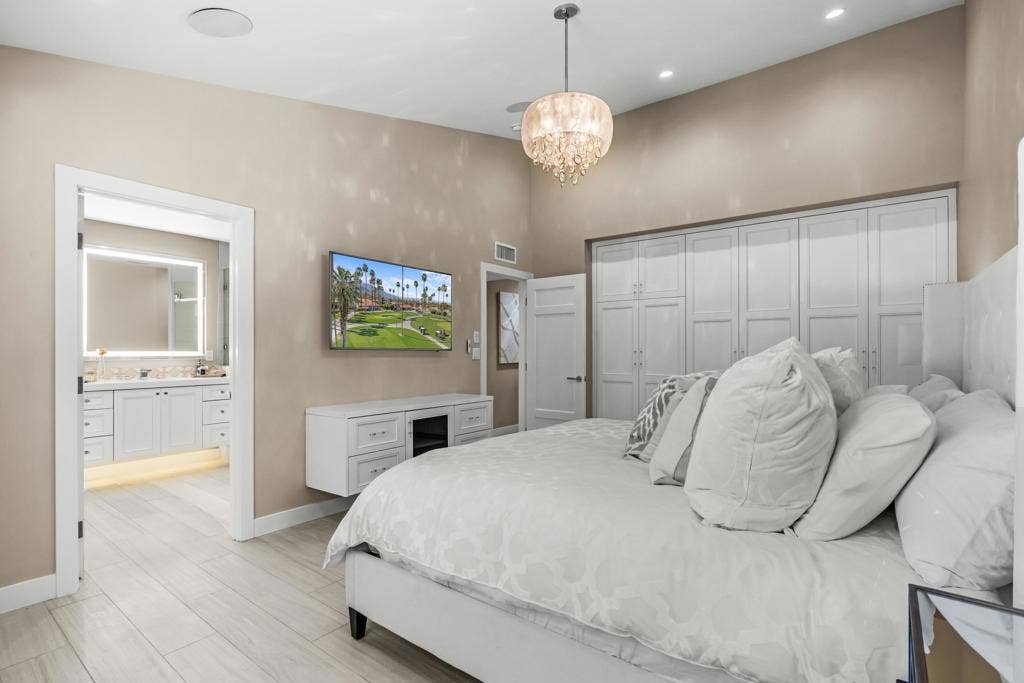 33 Medina Way, Rancho Mirage, CA 92270 016_33medinaway20_702