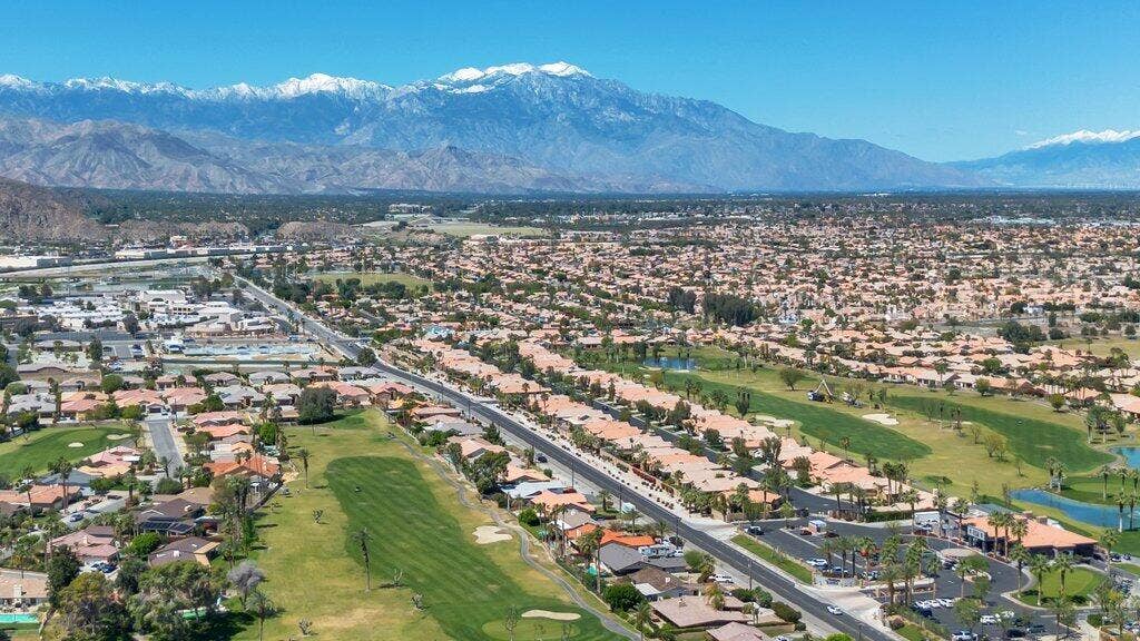 80076 Palm Circle Drive, La Quinta, CA 92253 DJI_0130.jpg-SMALL