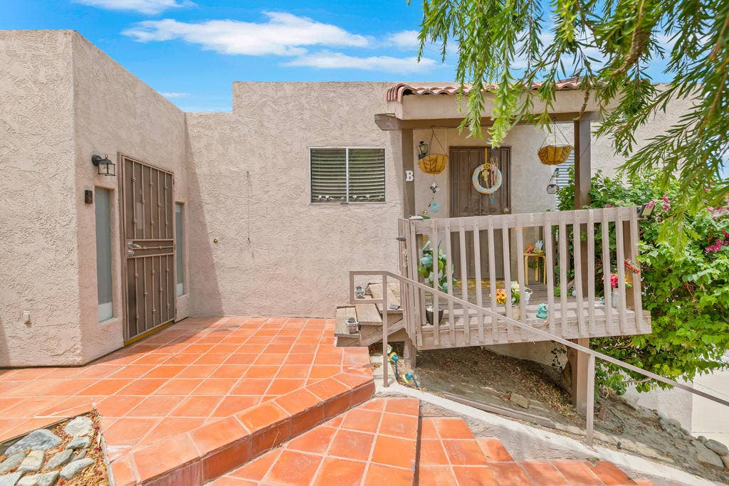 79321 Avenue 42, Indio, CA 92203 32 ENTRY APT B MLS