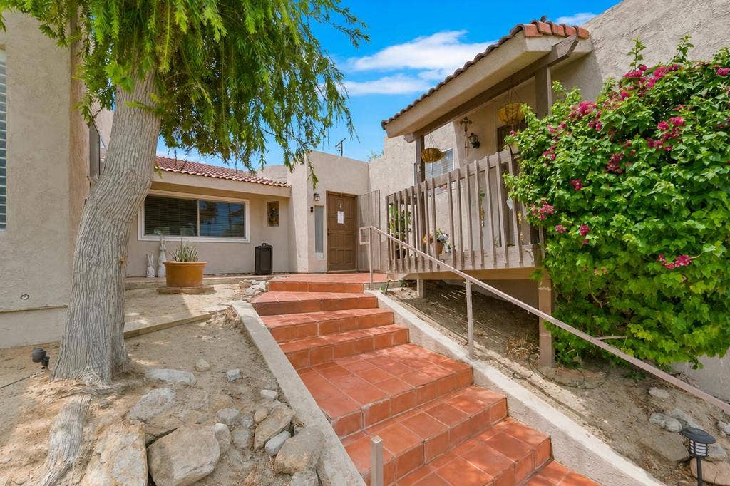 79321 Avenue 42, Indio, CA 92203 Photo Walkway