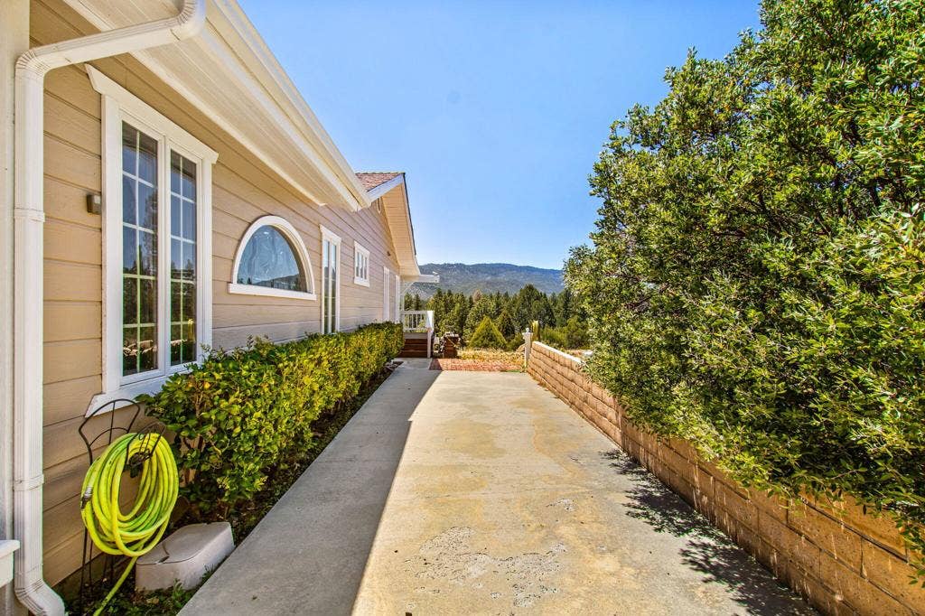 36350 Butterfly Peak Road, Mountain Center, CA 92561 64-web-or-mls-Butterfly Peak 064