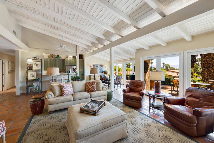 Property photo for 40162 ViA Del Oro, Rancho Mirage, CA