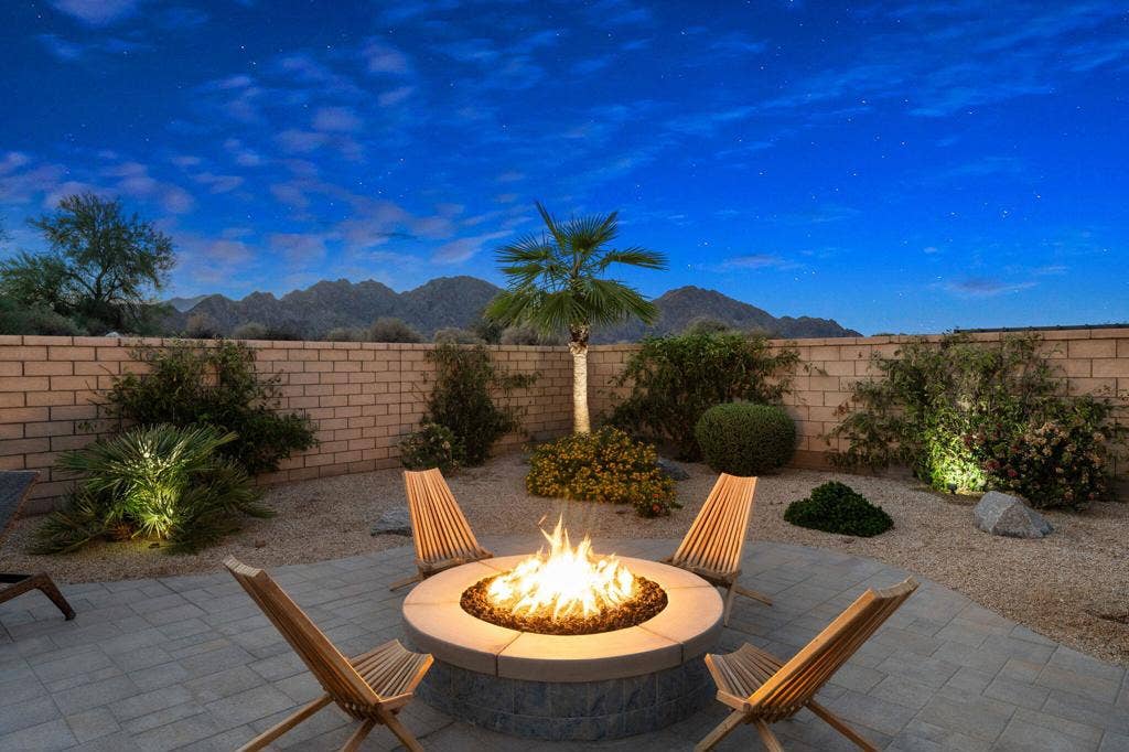 80255 Segovia View Way