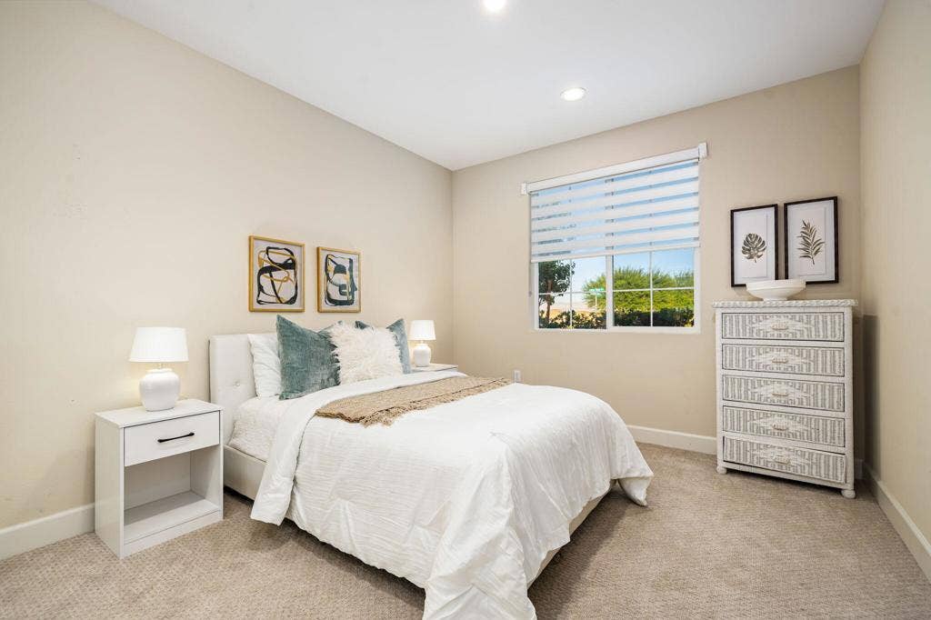 16-80255 Segovia View Way_041