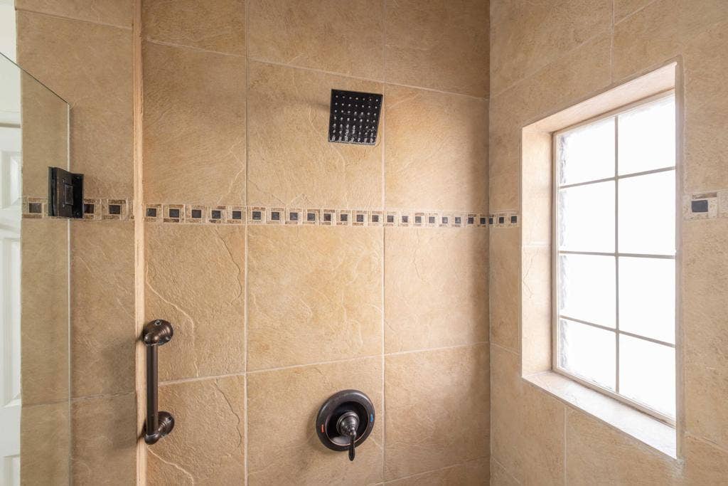 1stBathroom4-