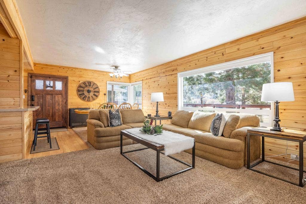Livingroom2-