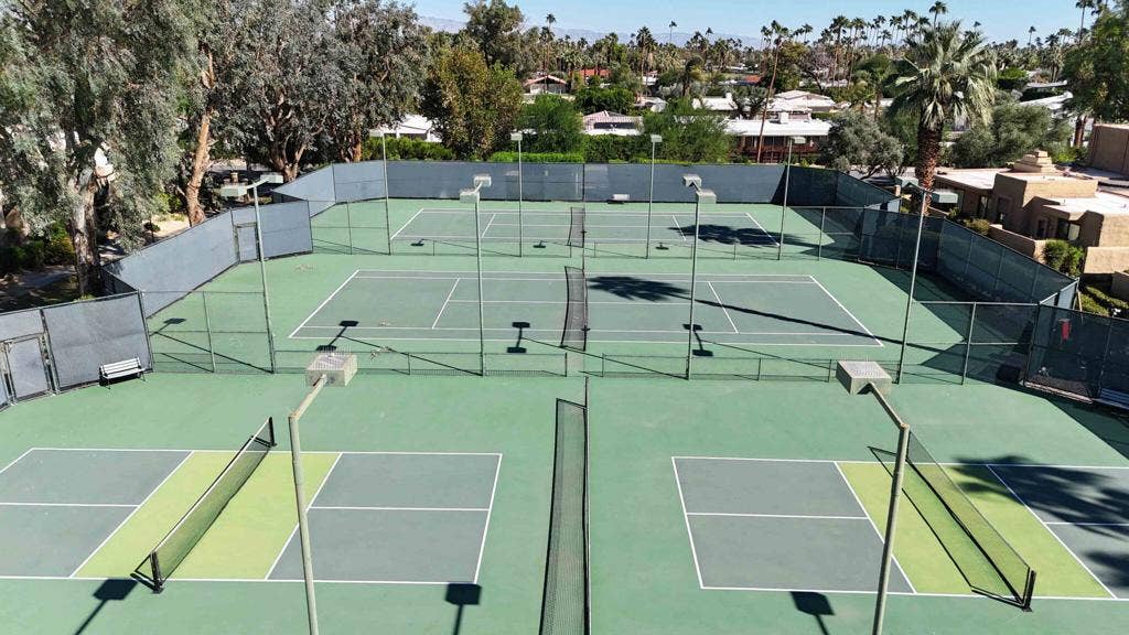4881 S Winners Circle, #B, Palm Springs, CA 92264 79-web-or-mls-4881 Winner Circle Unit B-