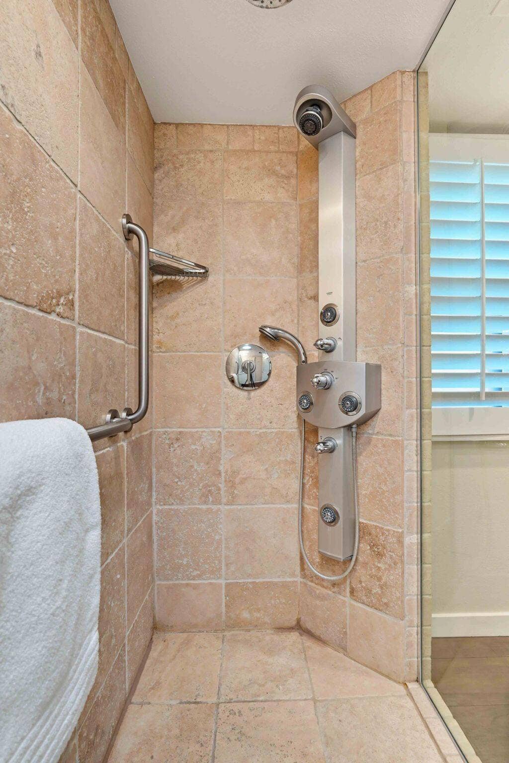 4881 S Winners Circle, #B, Palm Springs, CA 92264 39-web-or-mls-4881 Winner Circle Unit B-