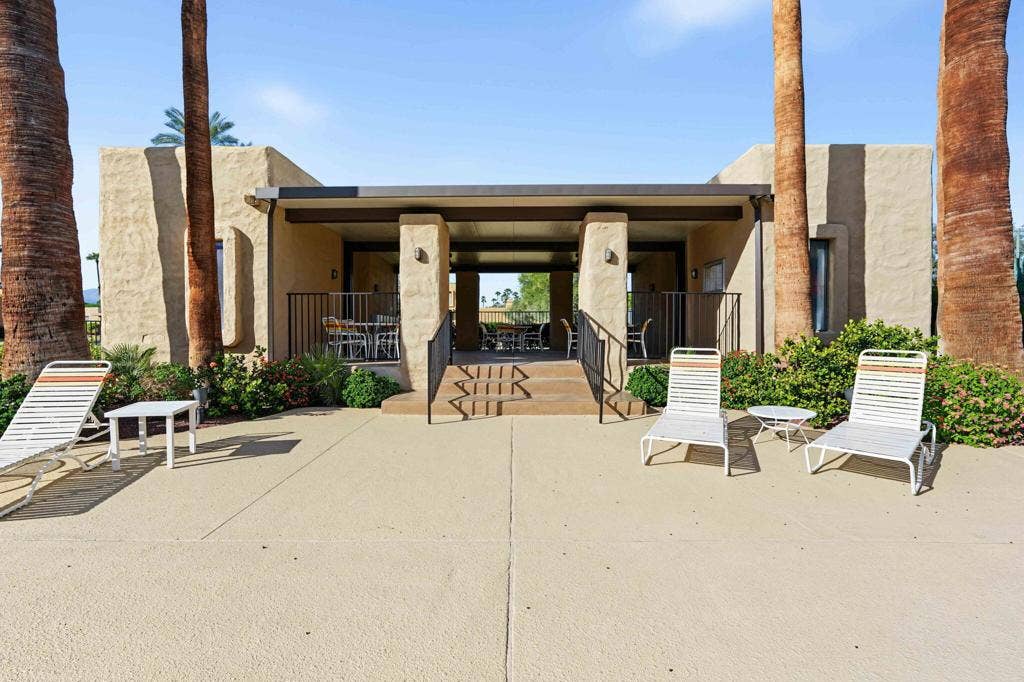 4881 S Winners Circle, #B, Palm Springs, CA 92264 64-web-or-mls-4881 Winner Circle Unit B-