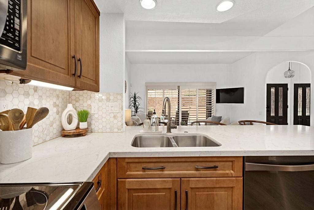 73447 Foxtail Lane, Palm Desert, CA 92260 18_12129648_189669_189669-EM-118