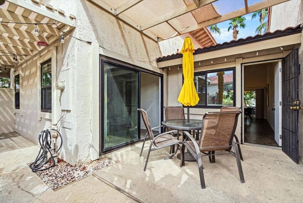 6181 Arroyo Road, #1, Palm Springs, CA 92264 25-6181 Arroyo Road #1 (RT- Blue sky-Exp