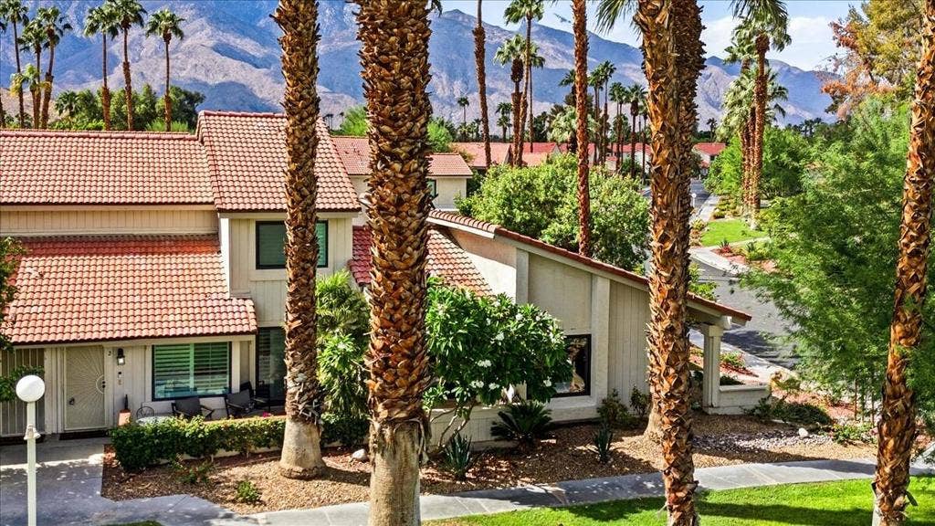 6181 Arroyo Road, #1, Palm Springs, CA 92264 33-6181 Arroyo Road #1 (RT- Blue sky-Exp