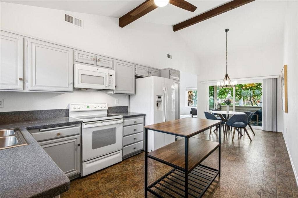 6181 Arroyo Road, #1, Palm Springs, CA 92264 15-6181 Arroyo Road #1 (RT- Exposure++)-