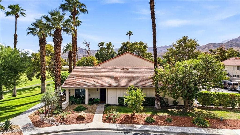 6181 Arroyo Road, #1, Palm Springs, CA 92264 02-6181 Arroyo Road #1 (Adv RT Obj rem-g