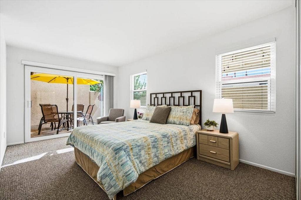 6181 Arroyo Road, #1, Palm Springs, CA 92264 21-6181 Arroyo Road #1 (RT- Blue sky-Exp