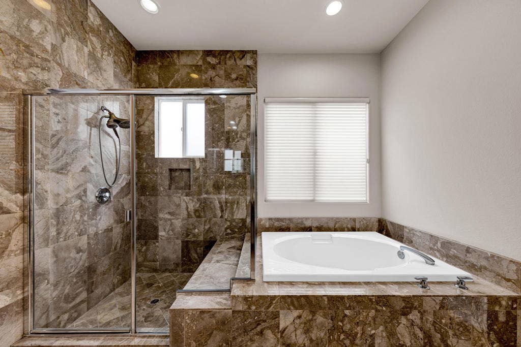 78485 Via Sevilla, La Quinta, CA 92253 4 (5)