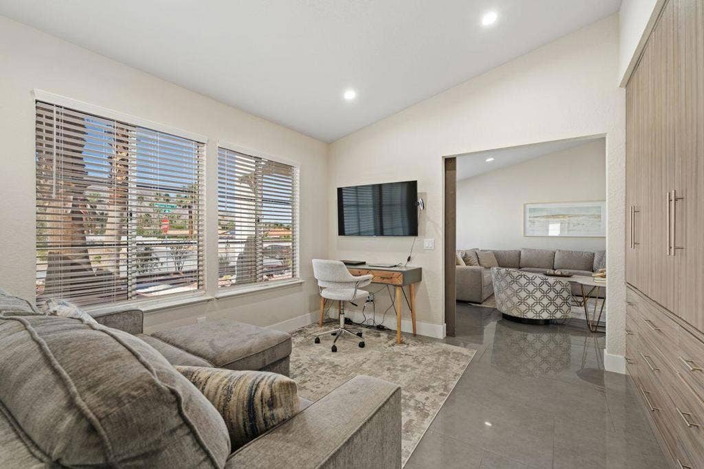 47190 Sand Sage Court, Palm Desert, CA 92260 17_12022649_186884_186884-EI-117