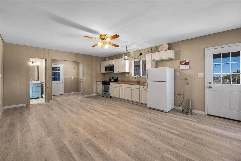 62137 Desert Air Road, Joshua Tree, CA 92252 30-30
