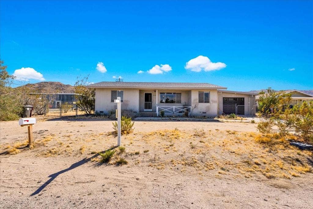 62137 Desert Air Road, Joshua Tree, CA 92252 02-02