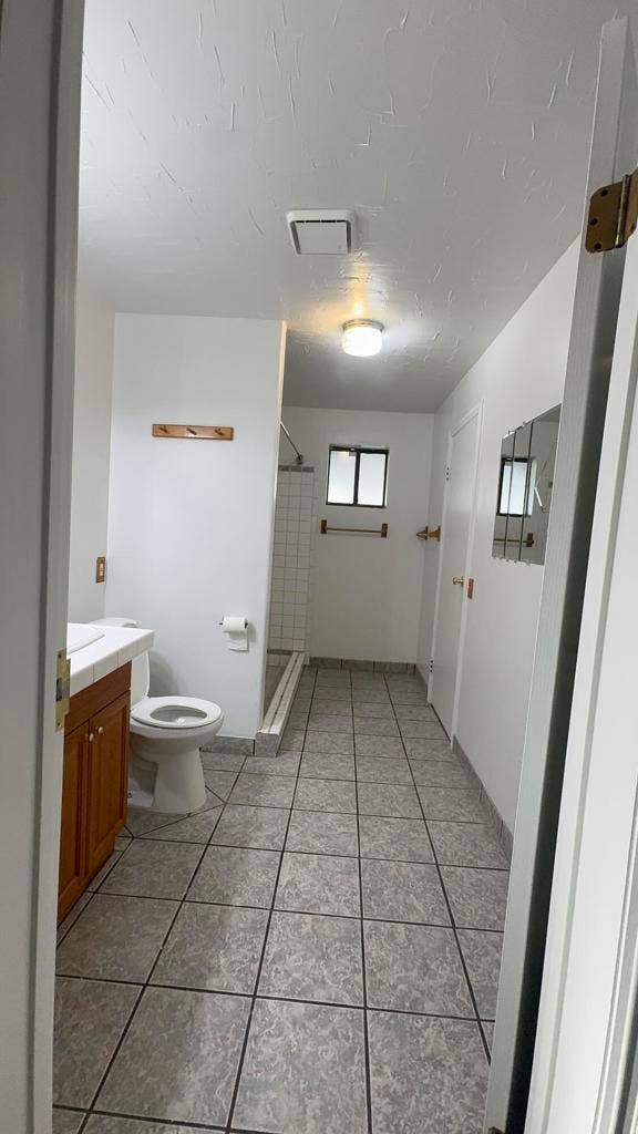 1512 Fillmore Drive, Thermal, CA 92274 Bathroom