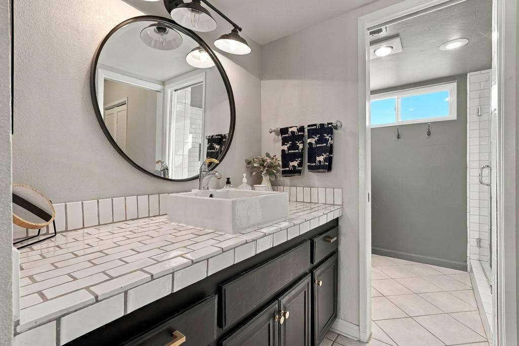 40675 Preston Trail, Palm Desert, CA 92211 Primary bathroom