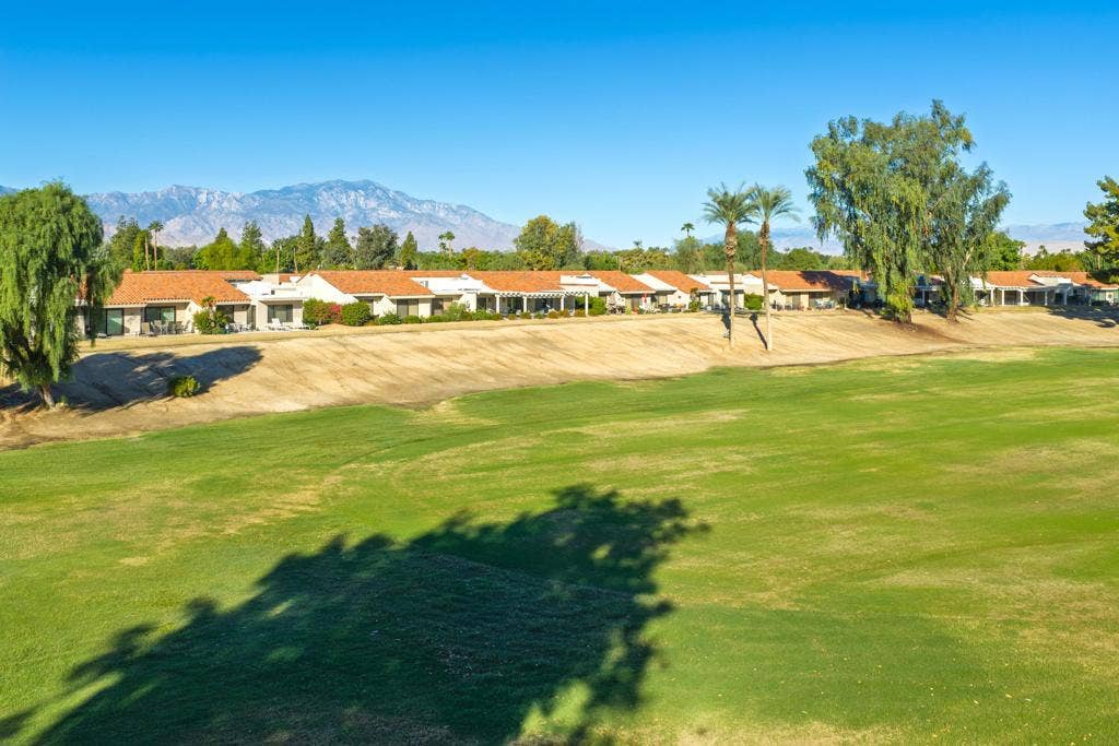 40675 Preston Trail, Palm Desert, CA 92211 Golf course view