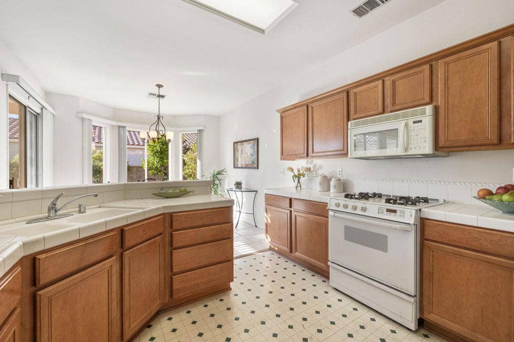78927 Nectarine Drive, Palm Desert, CA 92211 30-web-or-mls-_M4A7269