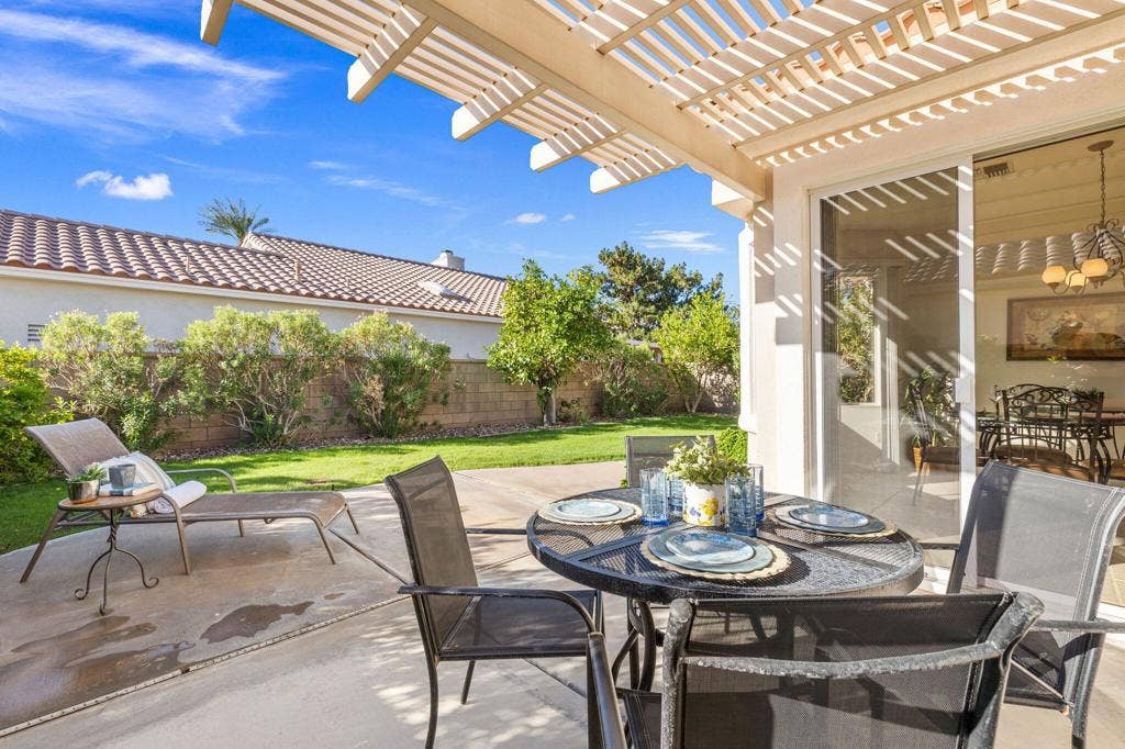 78927 Nectarine Drive, Palm Desert, CA 92211 8-web-or-mls-_M4A7326
