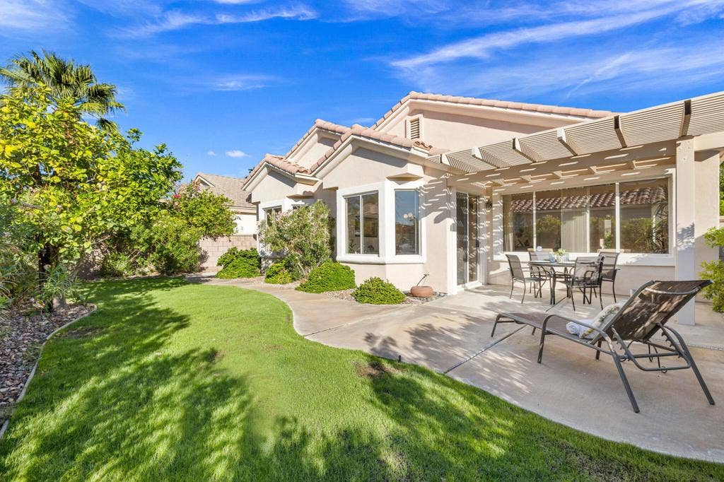 78927 Nectarine Drive, Palm Desert, CA 92211 5-web-or-mls-_M4A7337