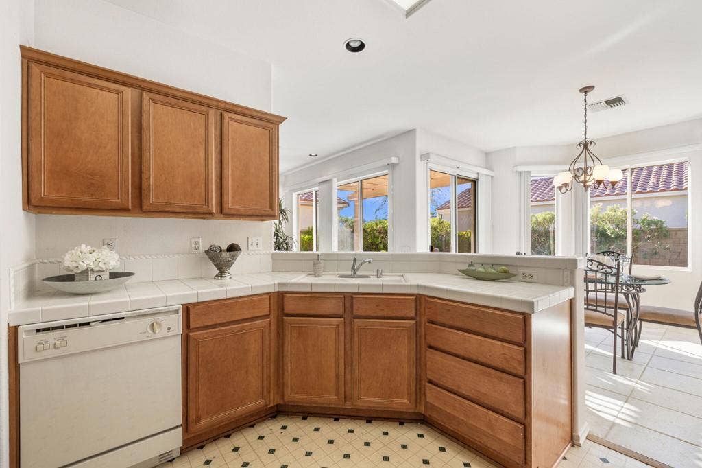 78927 Nectarine Drive, Palm Desert, CA 92211 31-web-or-mls-_M4A7274