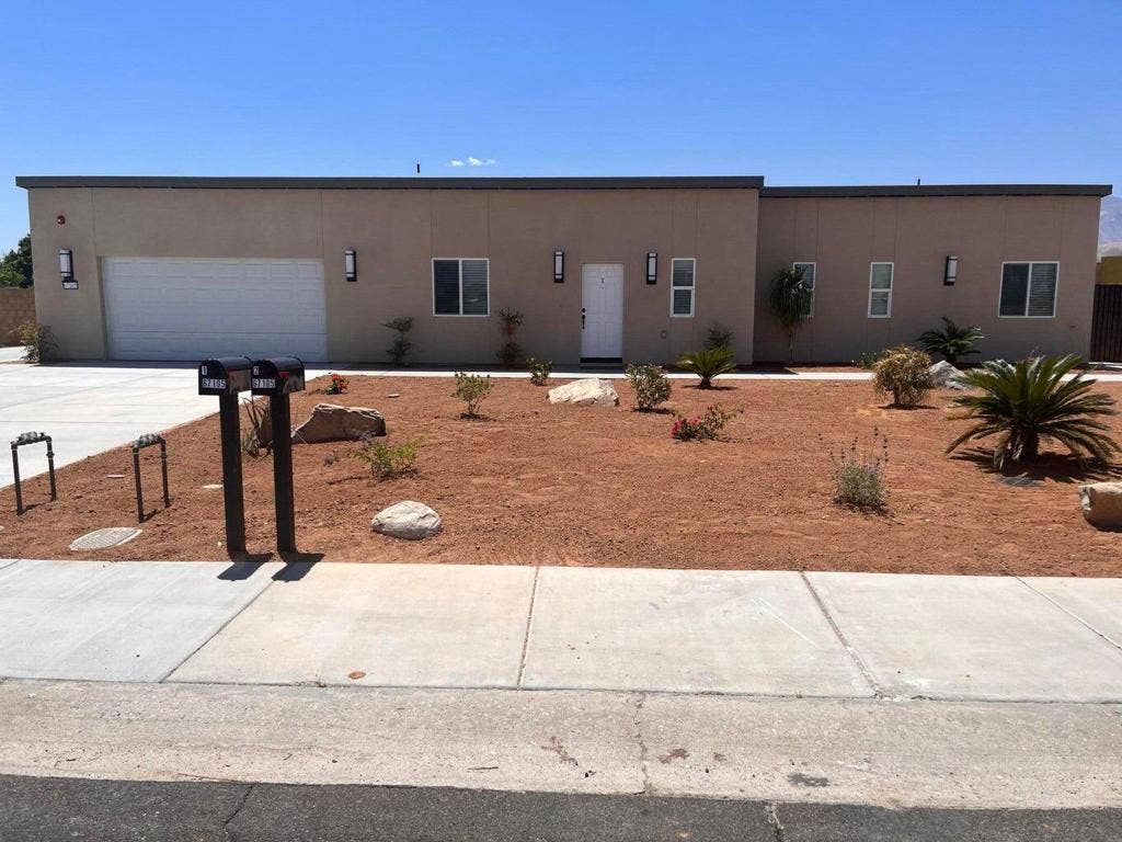 67105 Mission Drive, #1, Cathedral City, CA 92234 1
