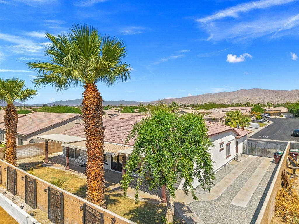 83293 Fairbanks Avenue, Indio, CA 92203 17-web-or-mls-DJI_20260826112012_0282_D