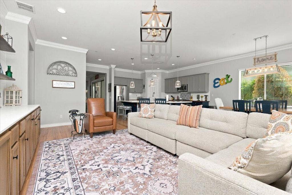 85157 Stazzano Place, Indio, CA 92203 18-Family Room