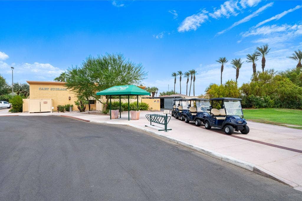 38599 Clear Sky Way, Palm Desert, CA 92211 golfcarts