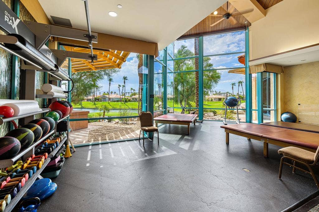 38599 Clear Sky Way, Palm Desert, CA 92211 gymgreat3