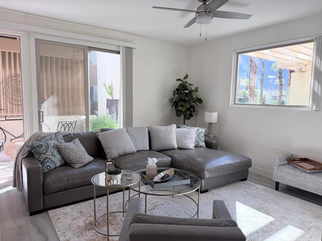 78255 Cabrillo Lane, #123, Indian Wells, CA 92210 Living room