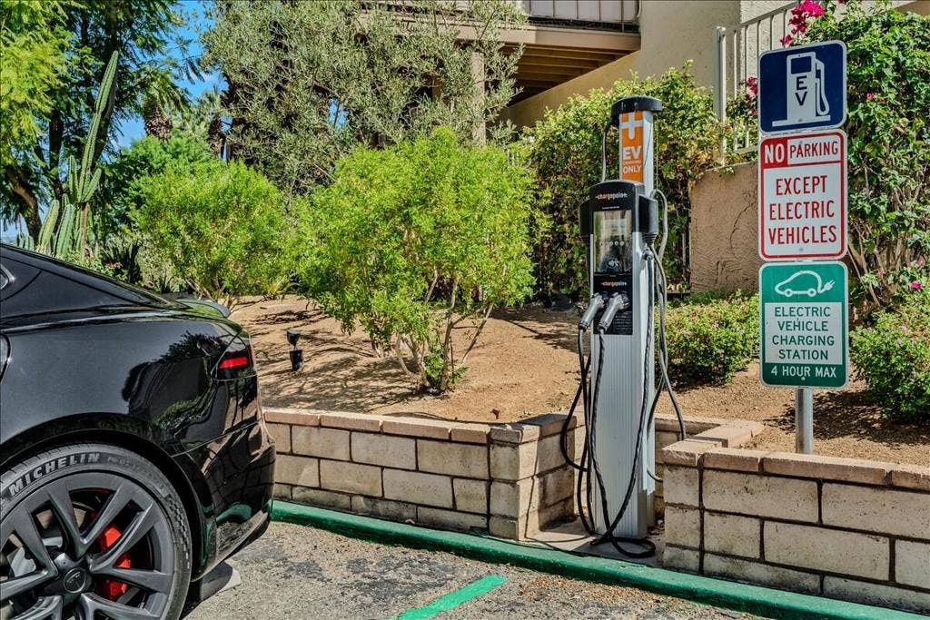 78255 Cabrillo Lane, #123, Indian Wells, CA 92210 Charger
