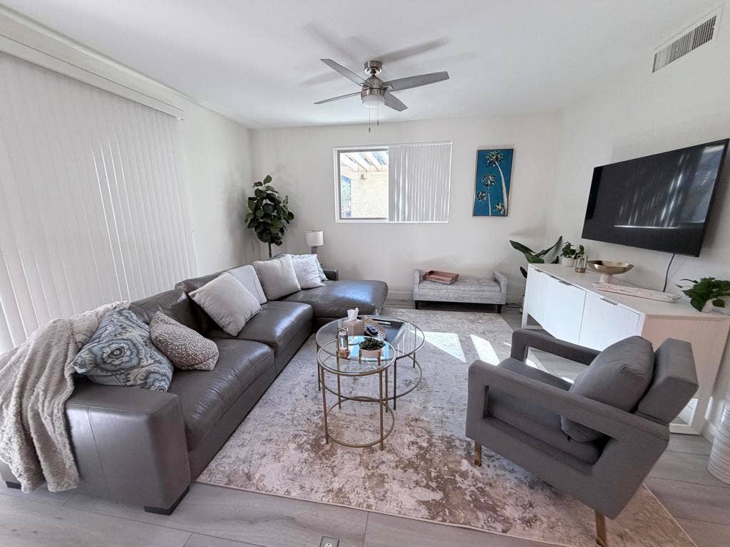 78255 Cabrillo Lane, #123, Indian Wells, CA 92210 Living room