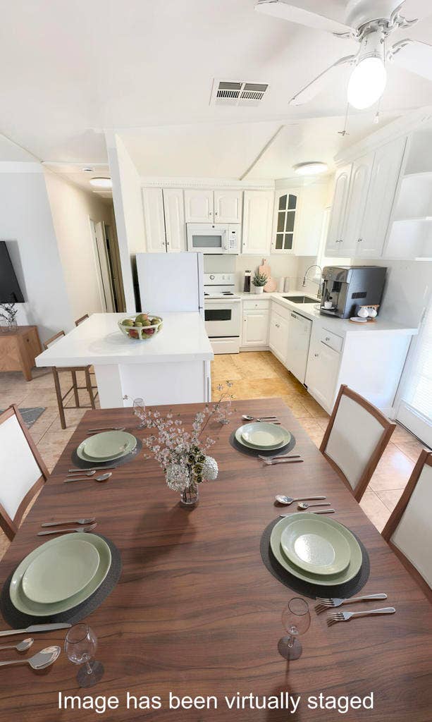 73427 Santa Rosa Way, Palm Desert, CA 92260 Dining kichen