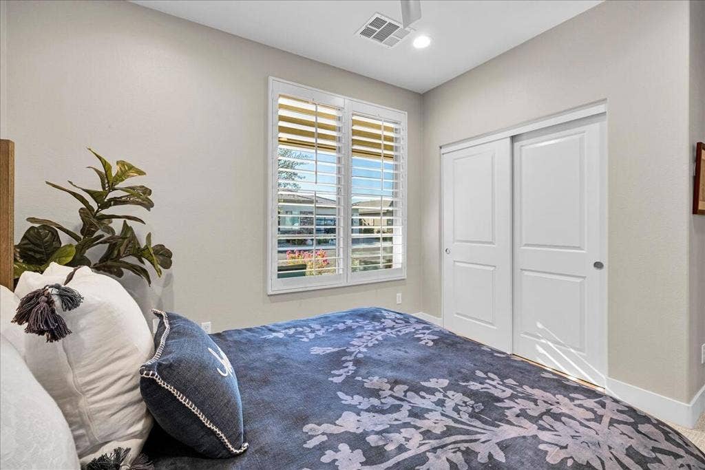 82460 Crane Drive, Indio, CA 92201 32-32