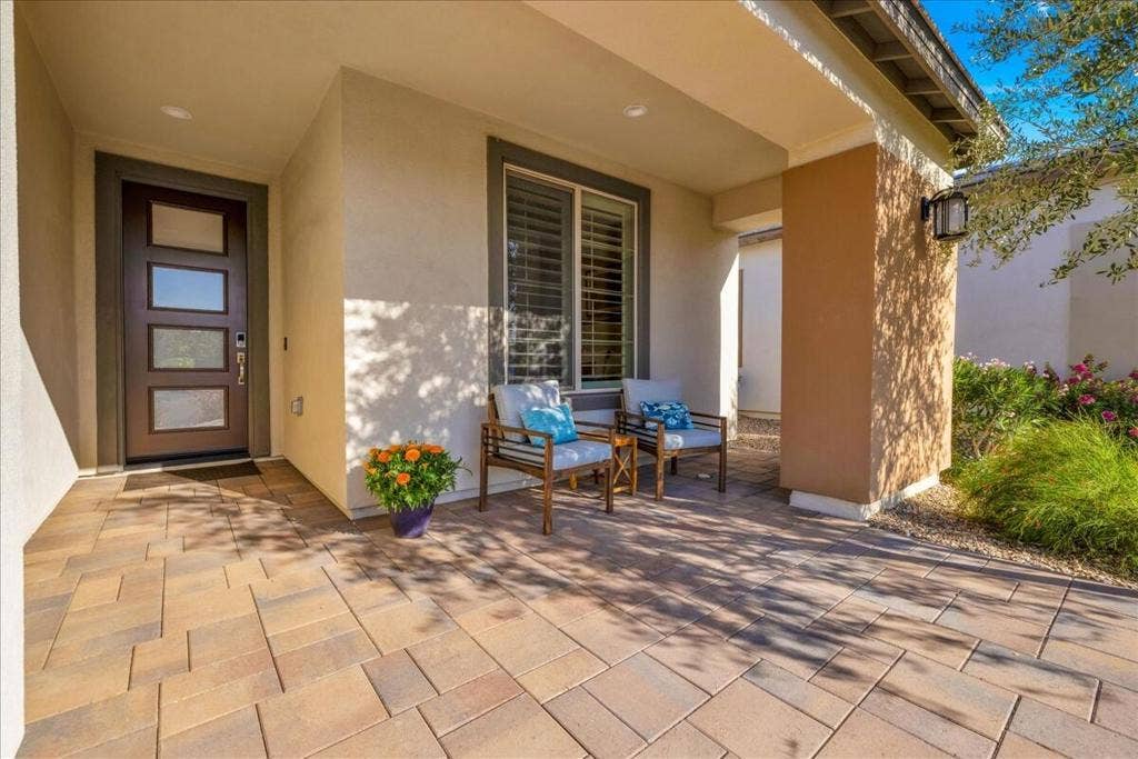 82460 Crane Drive, Indio, CA 92201 05-05