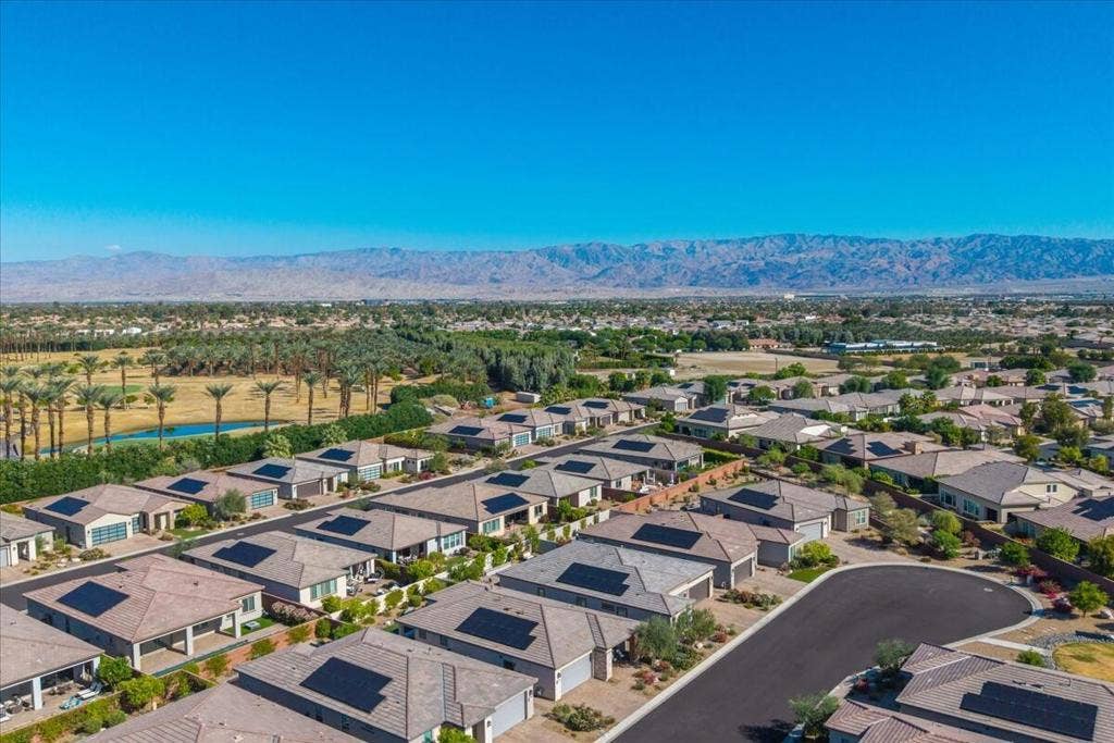 82460 Crane Drive, Indio, CA 92201 57-57