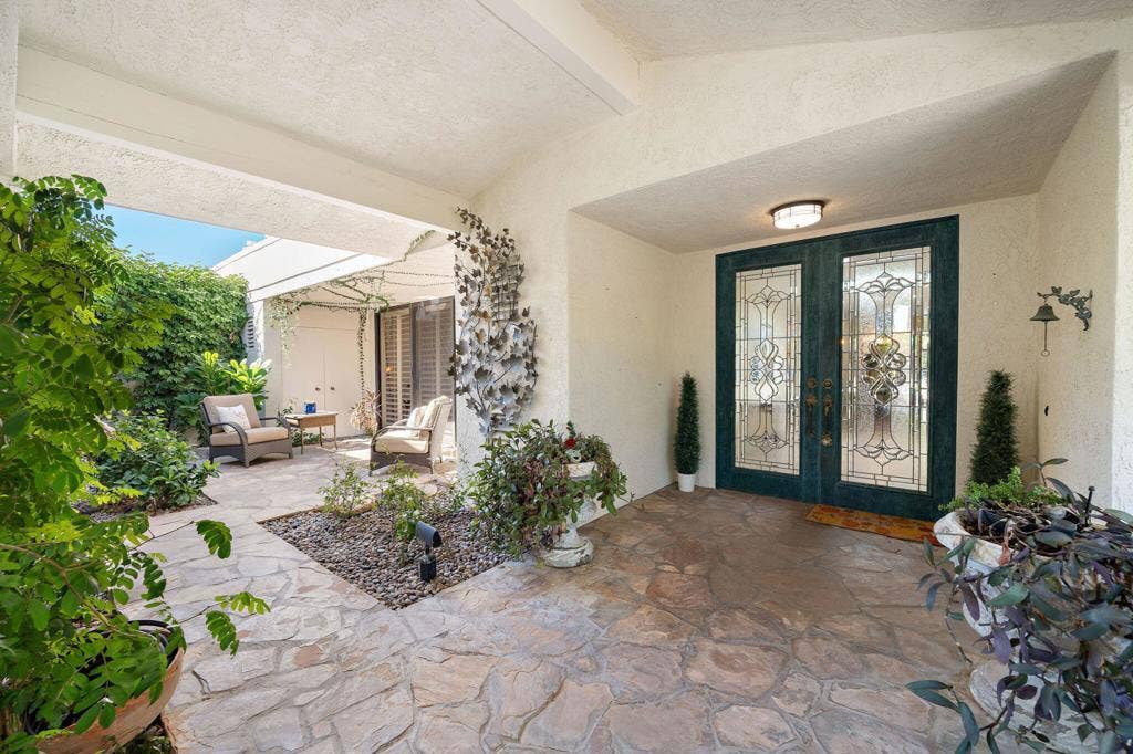 147 Columbia Drive, Rancho Mirage, CA 92270 1
