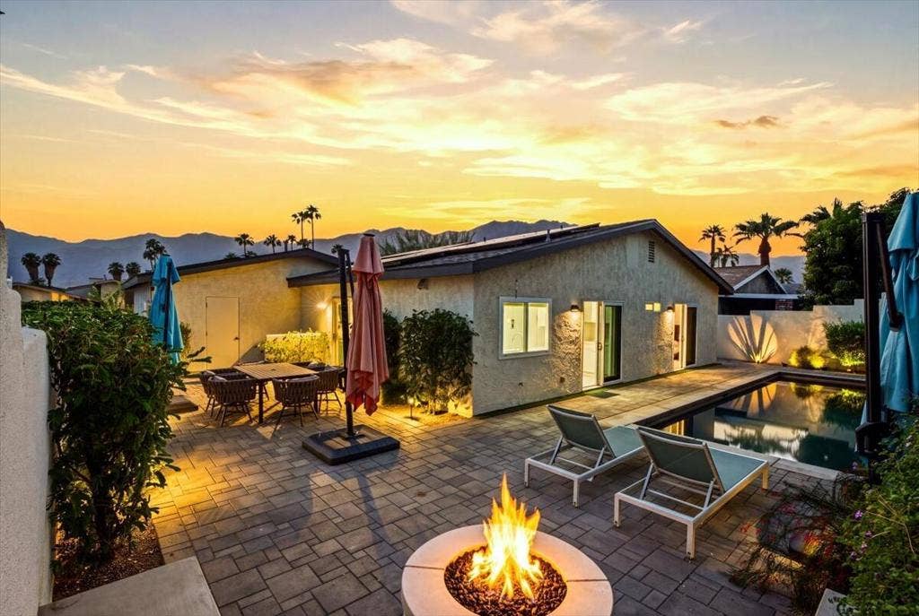830 S Nueva Vista Drive S, Palm Springs, CA 92264 01-830 Nueva Vista Dr S-27