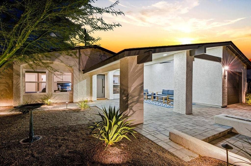 830 S Nueva Vista Drive S, Palm Springs, CA 92264 35-(Alternate)