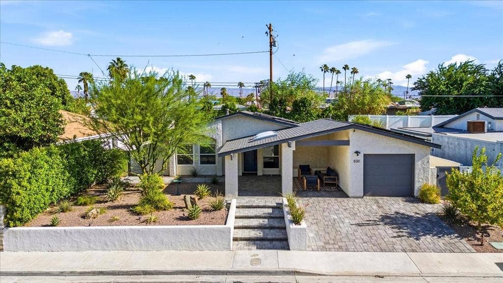 830 S Nueva Vista Drive S, Palm Springs, CA 92264 02-830 Nueva Vista Dr S-1 (Adv RT remove